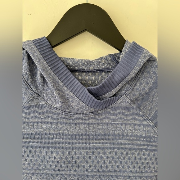 Lululemon Rest Less Hoodie
Gatsby Blue / White - Picture 3 of 14